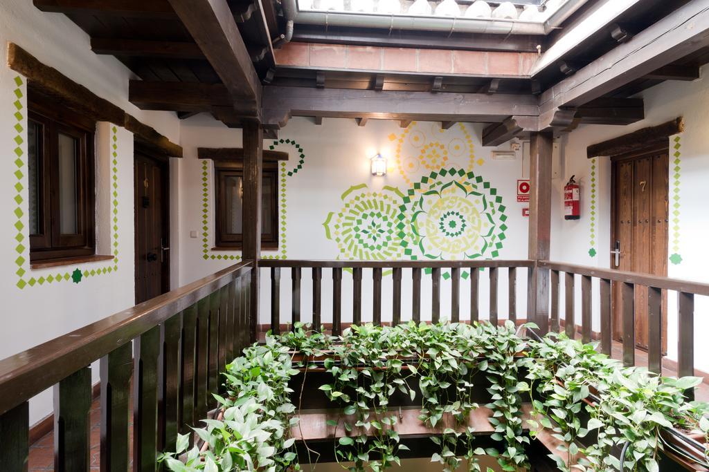 Oasis Backpackers' Hostal