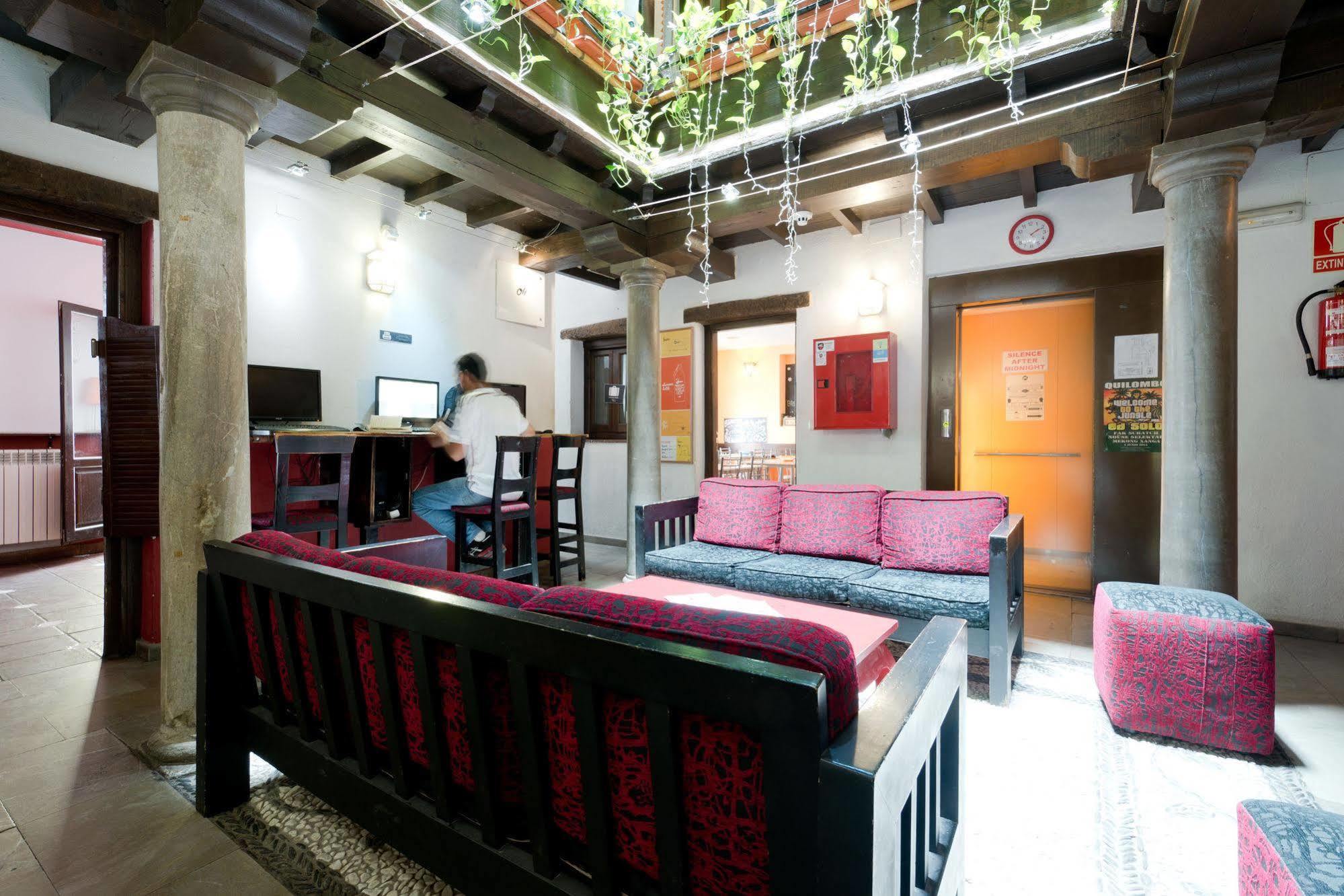 Hostal Oasis Backpackers'