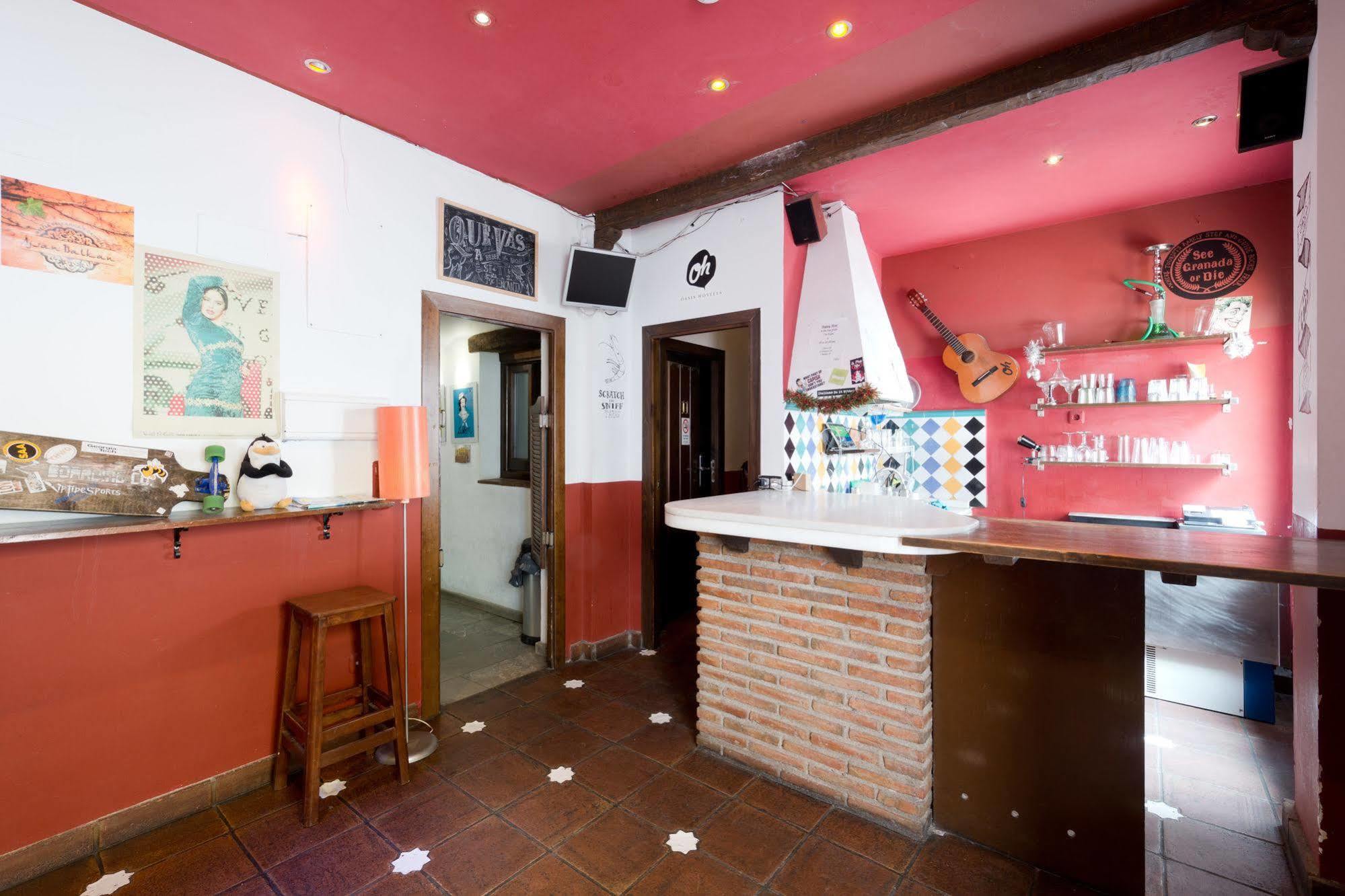 Oasis Backpackers' Hostal